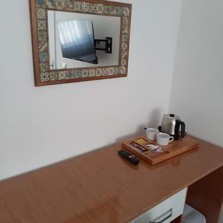 Otelia Guest house *