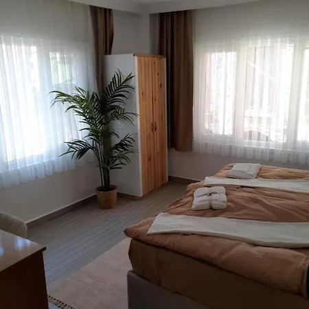 Konukevi Otelia Ayvalı