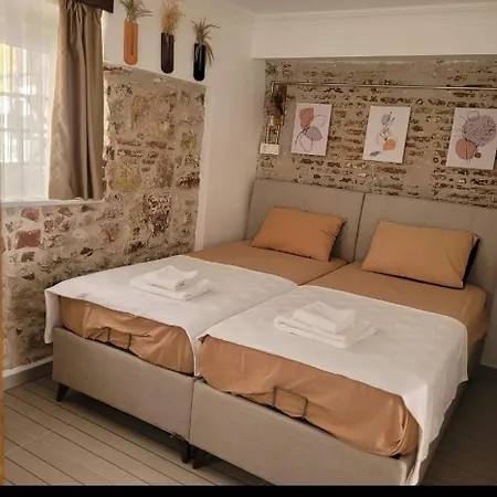 Otelia Penzion Ayvalı