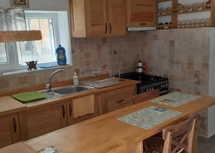 בית הארחה Otelia 3*